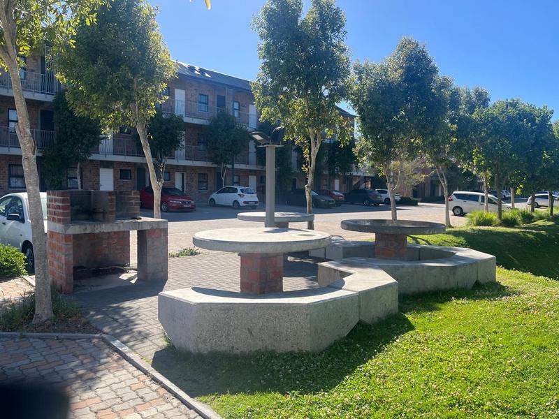 2 Bedroom Property for Sale in Ottery Western Cape